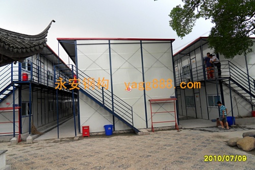 ����ʸְ���Ϸ������£�